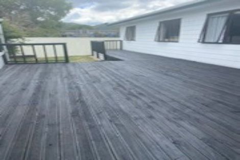 Photo of property in 2/15 Gibson Crescent, Naenae, Lower Hutt, 5011