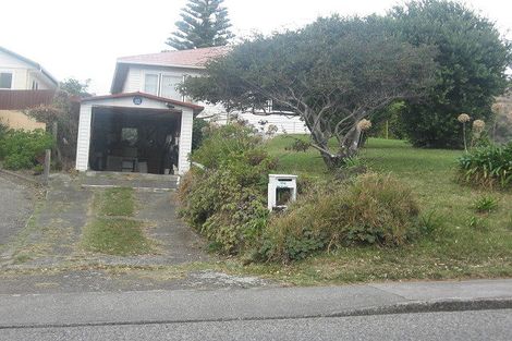 Photo of property in 104 Wellington Road, Paekakariki, 5034