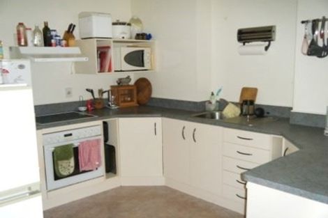 Photo of property in Courtenay Apartments, 606/120 Courtenay Place, Te Aro, Wellington, 6011