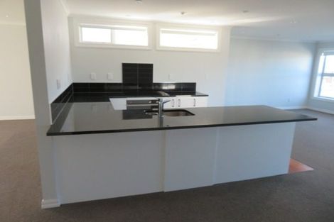 Photo of property in 2/231 The Terrace, Wellington Central, Wellington, 6011
