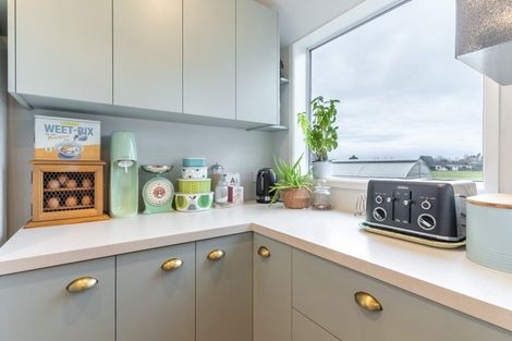 Photo of property in 9e Union Street, Winton, 9720