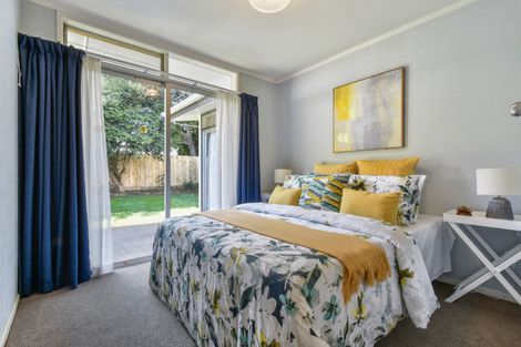 Photo of property in 1 Arthur Place, Opaheke, Papakura, 2113