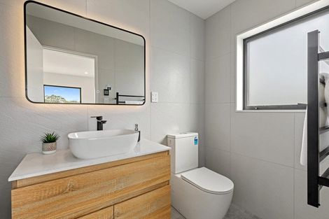 Photo of property in 159 Henwood Road, Westgate, 0814