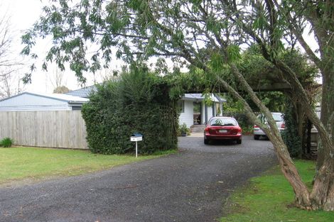 Photo of property in 4 Roach Street, Maeroa, Hamilton, 3200