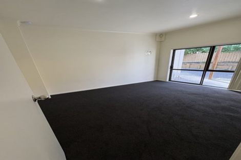 Photo of property in 2a Charlenne Close, Ranui, Auckland, 0612