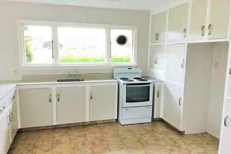 Photo of property in 11 Saffron Street, Bryndwr, Christchurch, 8053