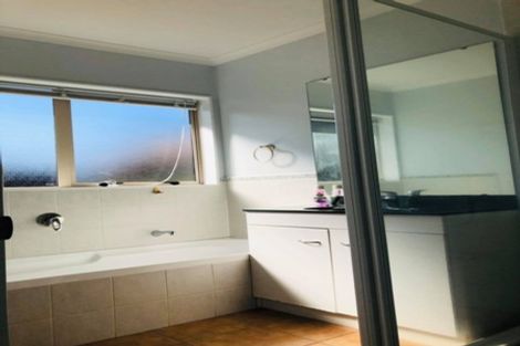 Photo of property in 26 Eastland Road, Flat Bush, Auckland, 2019