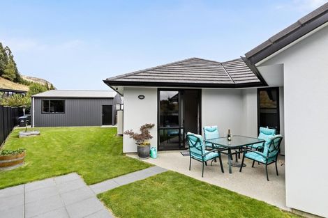 Photo of property in 70 Risinghurst Terrace, Lower Shotover, Queenstown, 9304