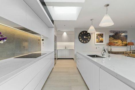 Photo of property in 12 Bay Rise, Wanaka, 9305