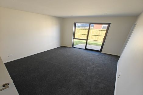 Photo of property in 10 Fernbird Road, Rolleston, 7678