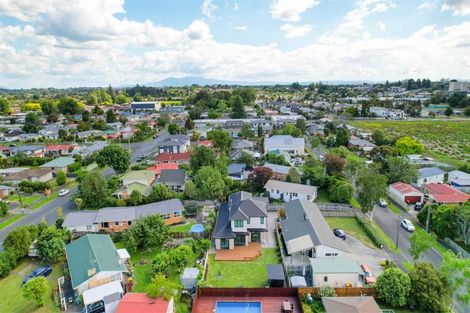 Photo of property in 18 Sheridan Street, Silverdale, Hamilton, 3216