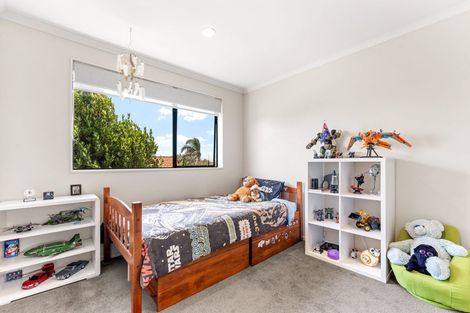 Photo of property in 107 Alec Craig Way, Gulf Harbour, Whangaparaoa, 0930