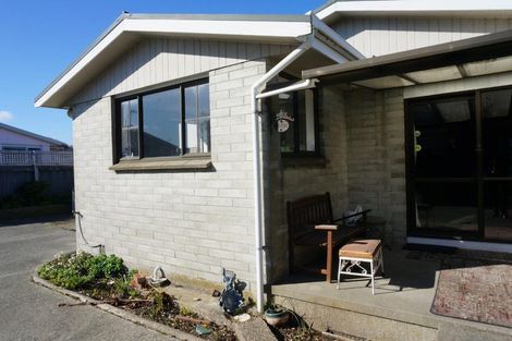 Photo of property in 13 Jenkin Street, Strathern, Invercargill, 9812