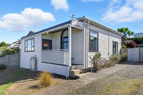 Photo of property in 1 Queen Street, Brighton, Dunedin, 9035
