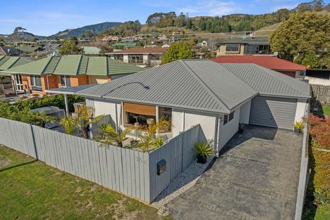 Photo of property in 15a Vining Crescent, Stoke, Nelson, 7011