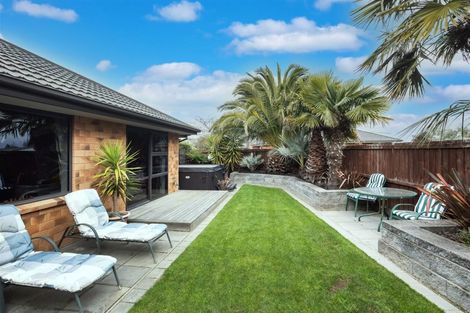 Photo of property in 6 James Hight Drive, Halswell, Christchurch, 8025