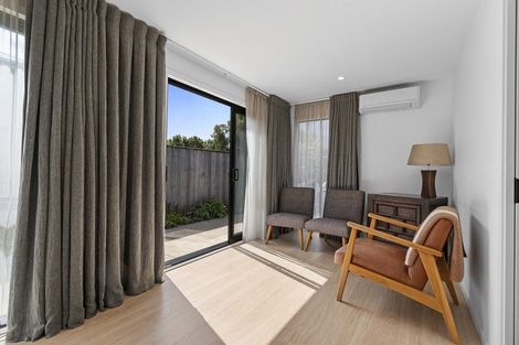 Photo of property in 25a Hereford Street, West End, Palmerston North, 4410