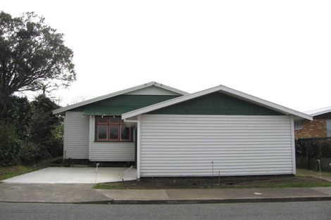 Photo of property in 18 Walsh Road, Westown, New Plymouth, 4310