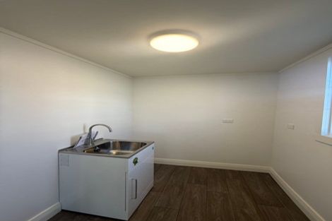Photo of property in 108 Linton Street, West End, Palmerston North, 4410