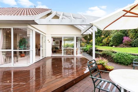 Photo of property in 19 Bronte Place, Somerville, Auckland, 2014