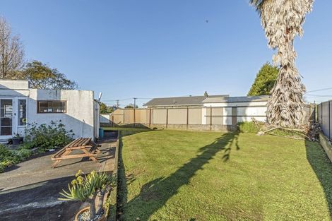 Photo of property in 57 Tiraumea Drive, Pakuranga, Auckland, 2010