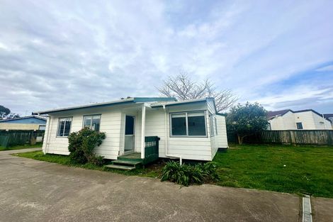 Photo of property in 12 Burundi Avenue, Clendon Park, Auckland, 2103