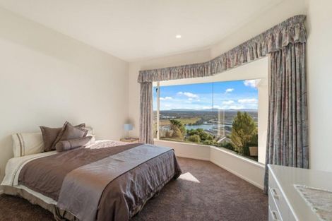 Photo of property in 126 Cannon Hill Crescent, Mount Pleasant, Christchurch, 8081