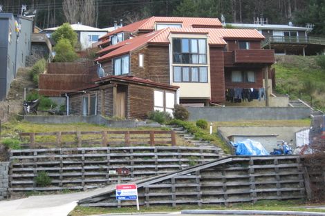 Photo of property in 58 Fryer Street, Queenstown, 9300