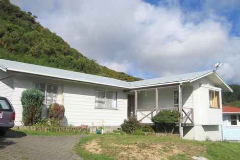Photo of property in 85 Hazlewood Avenue, Karori, Wellington, 6012