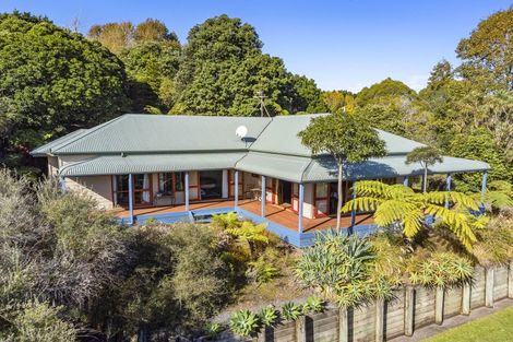 Photo of property in 35 Sunglo Terrace, Otaki, 5512