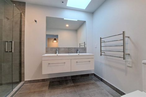 Photo of property in 24 Memorial Park Lane, Hobsonville, Auckland, 0618