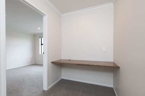 Photo of property in 8 Henui Street, Strandon, New Plymouth, 4312