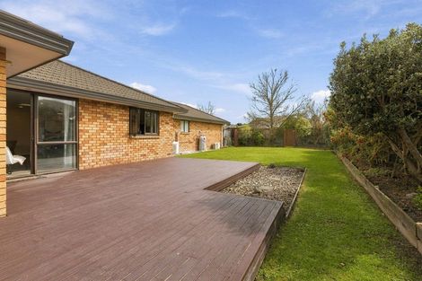 Photo of property in 21 Sorrento Place, Kelvin Grove, Palmerston North, 4414