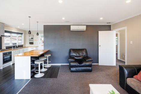 Photo of property in 40 Sutherland Crescent, Westbrook, Palmerston North, 4412