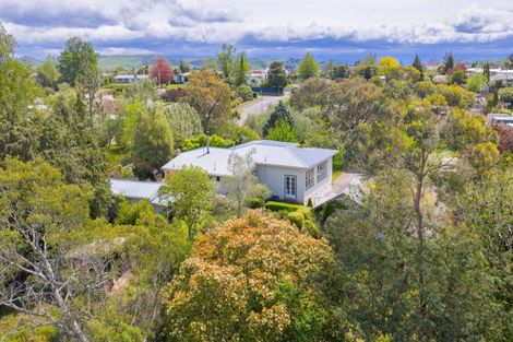Photo of property in 5 Petersen Place, Waipukurau, 4200