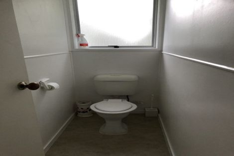 Photo of property in 10 Ewbank Place, Manurewa, Auckland, 2102