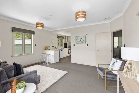 Photo of property in 18 Young Grove, Stokes Valley, Lower Hutt, 5019