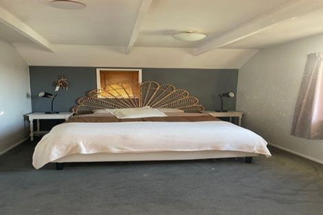 Photo of property in 2/26 Capilano Place, Glenfield, Auckland, 0629