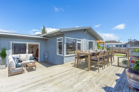 Photo of property in 16 Bidois Road, Fairy Springs, Rotorua, 3015