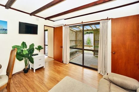 Photo of property in 19 Randell Place, Te Puke, 3119