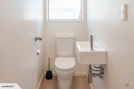 Photo of property in 22 Kotuku Crescent, Woolston, Christchurch, 8023