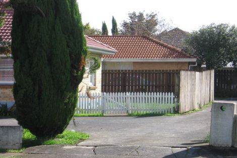 Photo of property in 195 Puhinui Road, Papatoetoe, Auckland, 2104