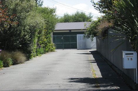 Photo of property in 15 Hampton Place, Burnside, Christchurch, 8053