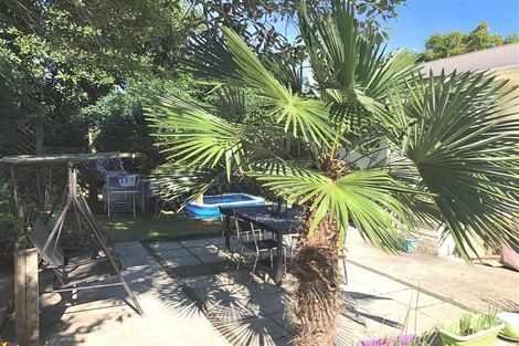 Photo of property in 2/20 Woodford Road, Mount Eden, Auckland, 1024