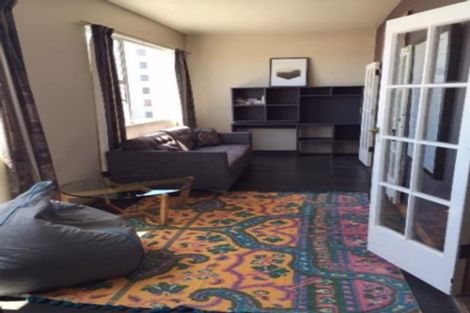 Photo of property in Devonport Apartments, 43/127 Saint Aubyn Street, New Plymouth, 4310