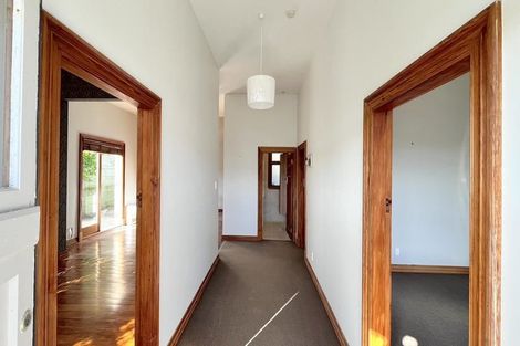 Photo of property in 37 Lawrence Street, Newtown, Wellington, 6021