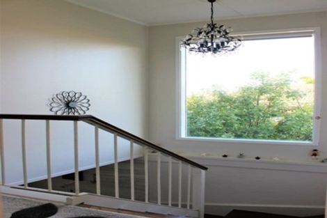 Photo of property in 1/97a Nile Road, Milford, Auckland, 0620