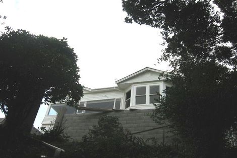 Photo of property in 12 Carlton Gore Road, Roseneath, Wellington, 6011