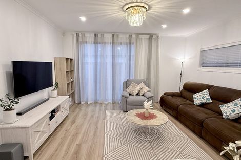 Photo of property in 19 Balmerino Lane, Wallaceville, Upper Hutt, 5018