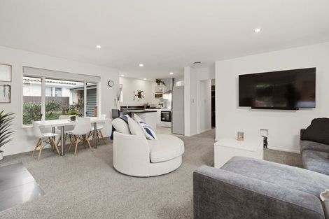 Photo of property in 1/91 Racecourse Road, Sockburn, Christchurch, 8042